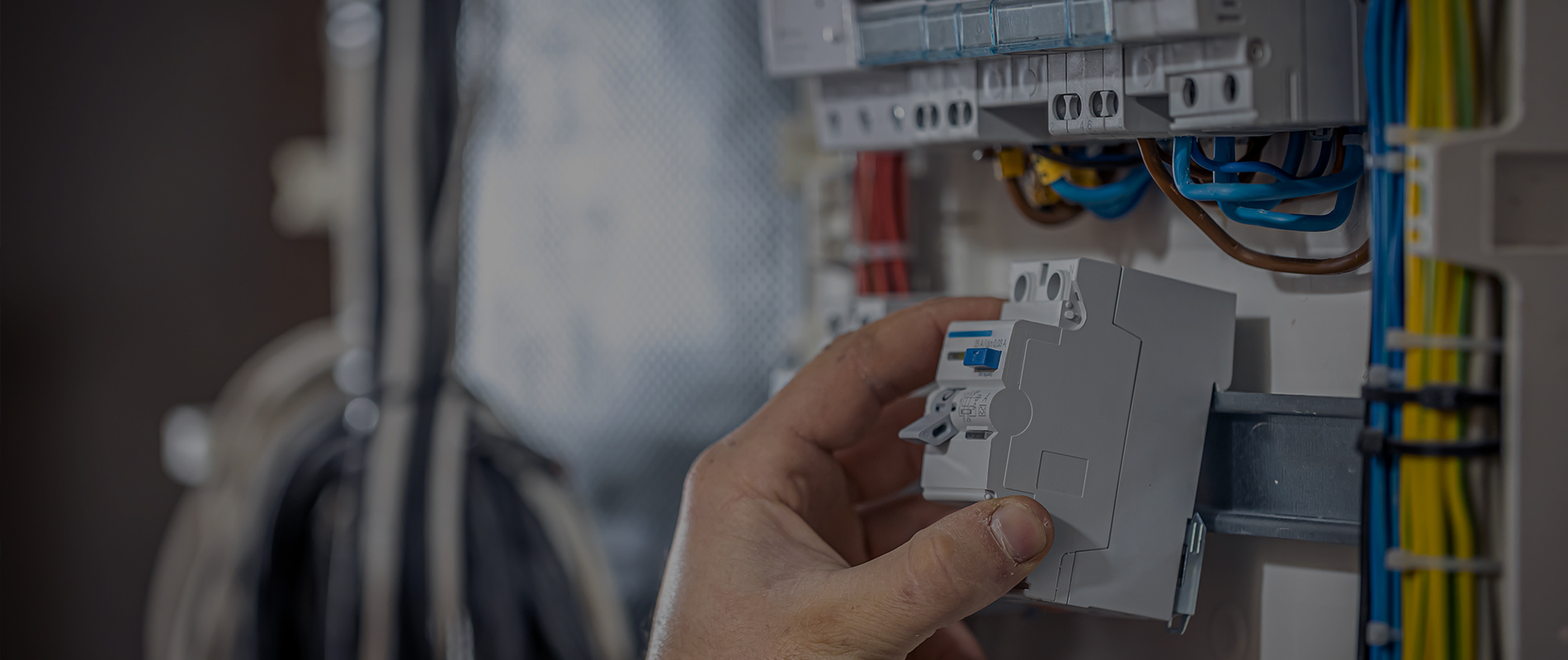 Accueil Slide Installations Electriques